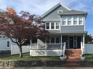 86 Querida St, Fairfield, CT 06825