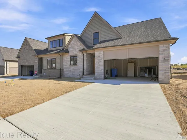 460 Cornerstone Dr Unit 58, Oxford, MI 48371