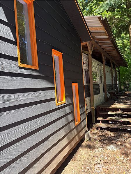 5th image of 1128 Alder Lane