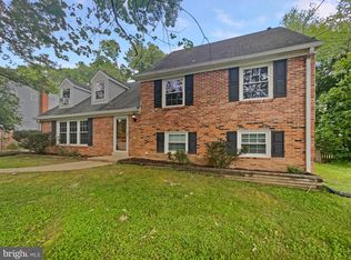 9604 Braddock Rd, Fairfax, VA 22032