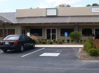 101 Mariners Dr, Kingsland, GA 31548