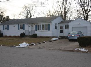 39 Social Dr, Warwick, RI 02889