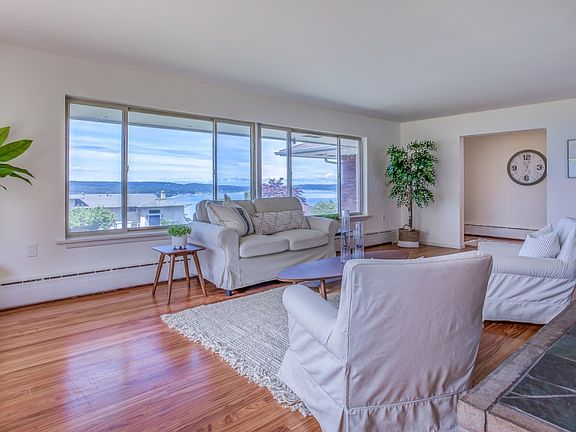 5th image of 3409 Olympic Blvd W
