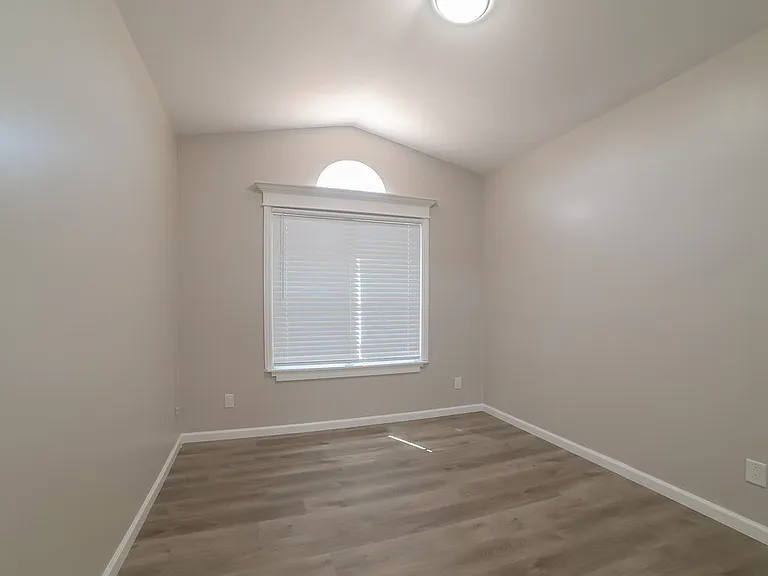1297 E Tradewind Dr — Photo 15