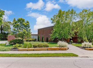 1737 E McMillan St, Cincinnati, OH 45206