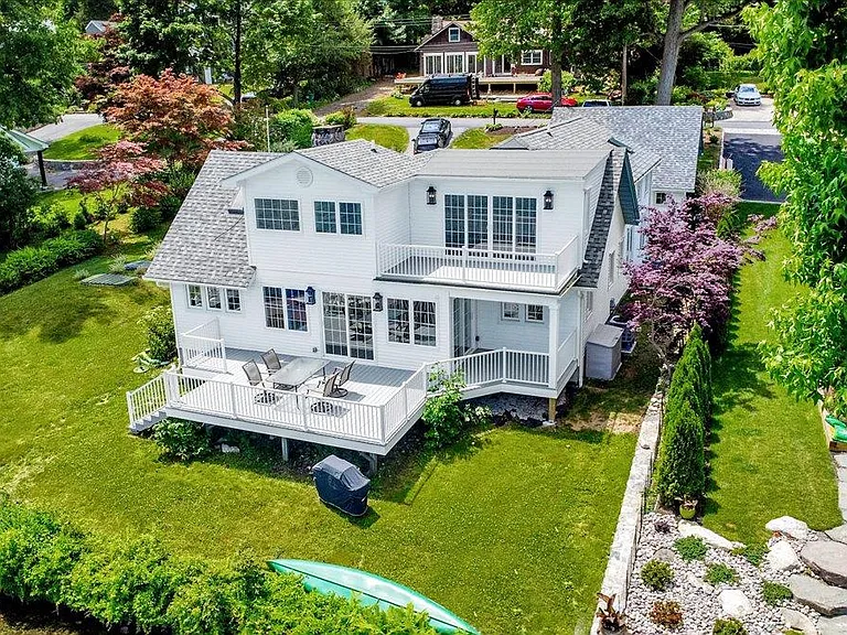 46 Sycamore Rd — Photo 30