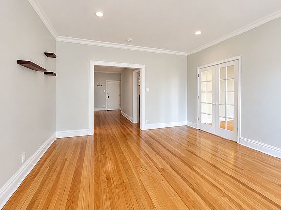 4th image of 5461 S Everett Ave #3A