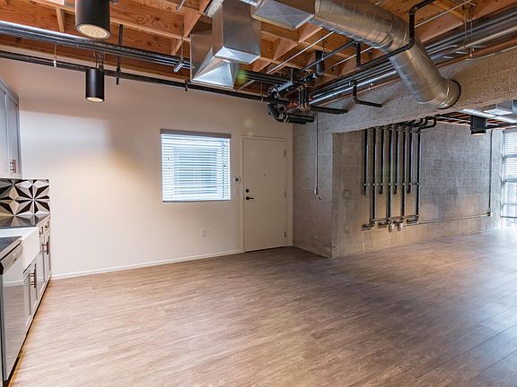 2nd image of 2311 Pasadena Ave APT 8
