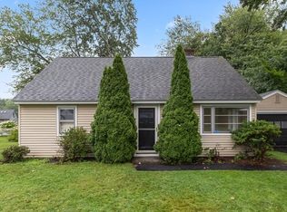30 Bellridge Dr, Shrewsbury, MA 01545