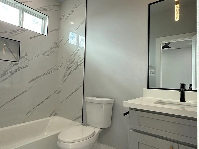 3101 Live Oak St — Photo 21