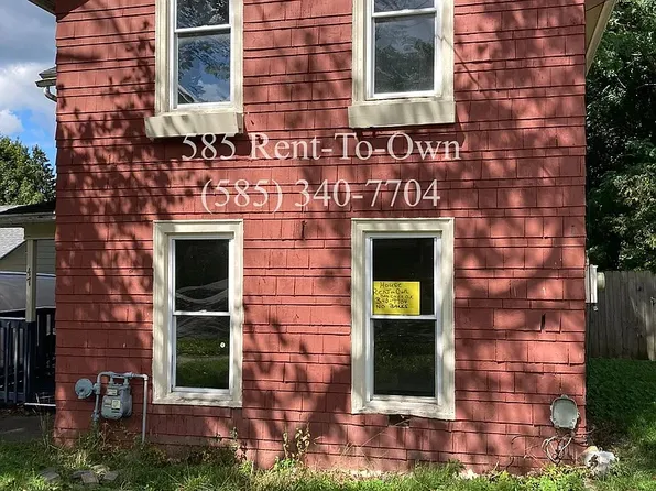 47 Spring St, Brockport, NY 14420