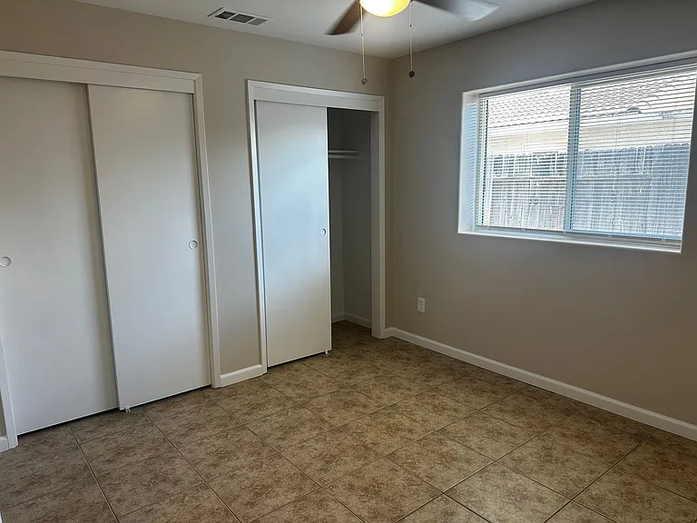 5213 South H Street Unit A — Photo 9