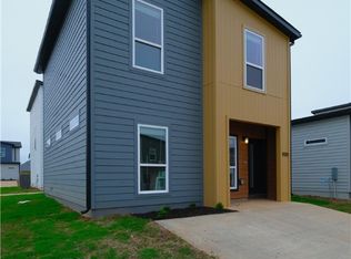 1020 Ventnor Ave, Centerton, AR 72719