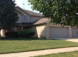 5259 Stanford Ln, Matteson, IL 60443