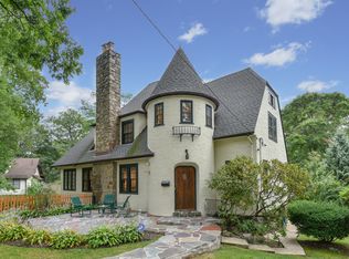 641 Forest Ave, Larchmont, NY 10538