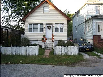 31 Martineau Street  image 1 of 13