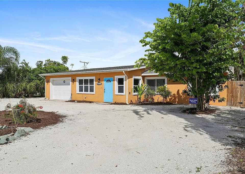 1st image of 8479 PINEWOOD ROAD