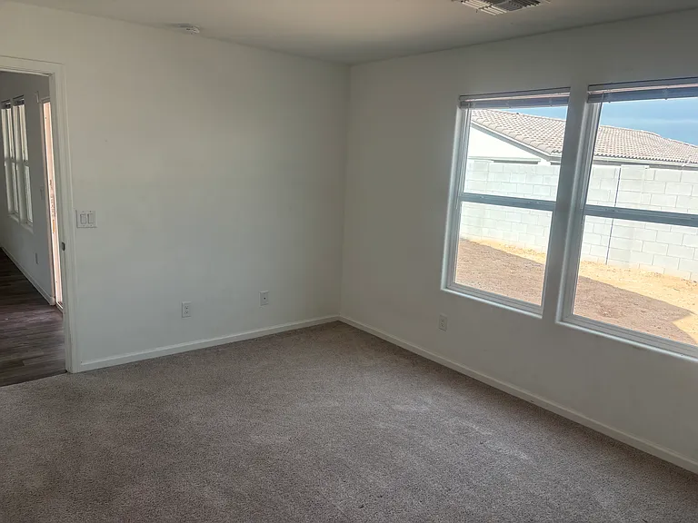 1427 E Jaycie Dr — Photo 21