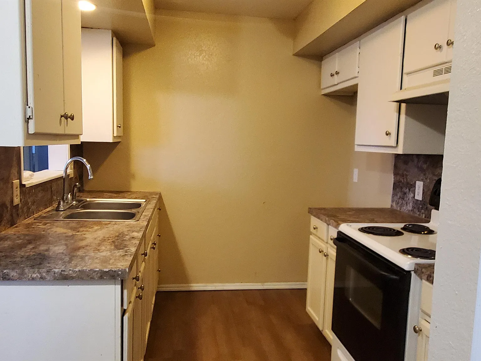 3112 Forestridge - 1 — Photo 3