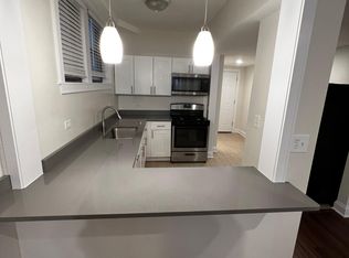 6759 N Sheridan Rd #G, Chicago, IL 60626