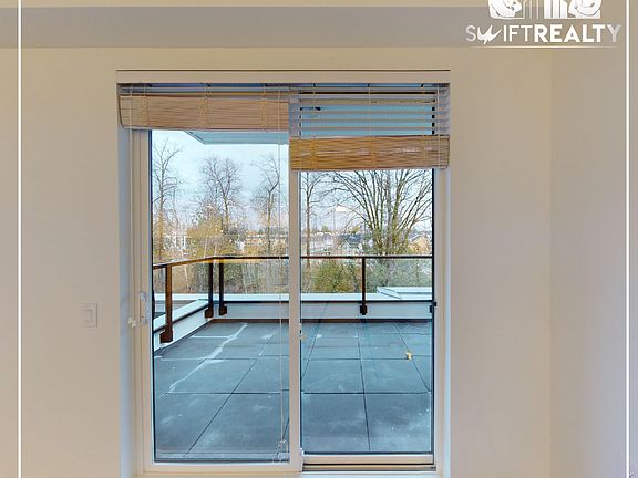 03_D501-8327-201St_Rental_unit_10092024