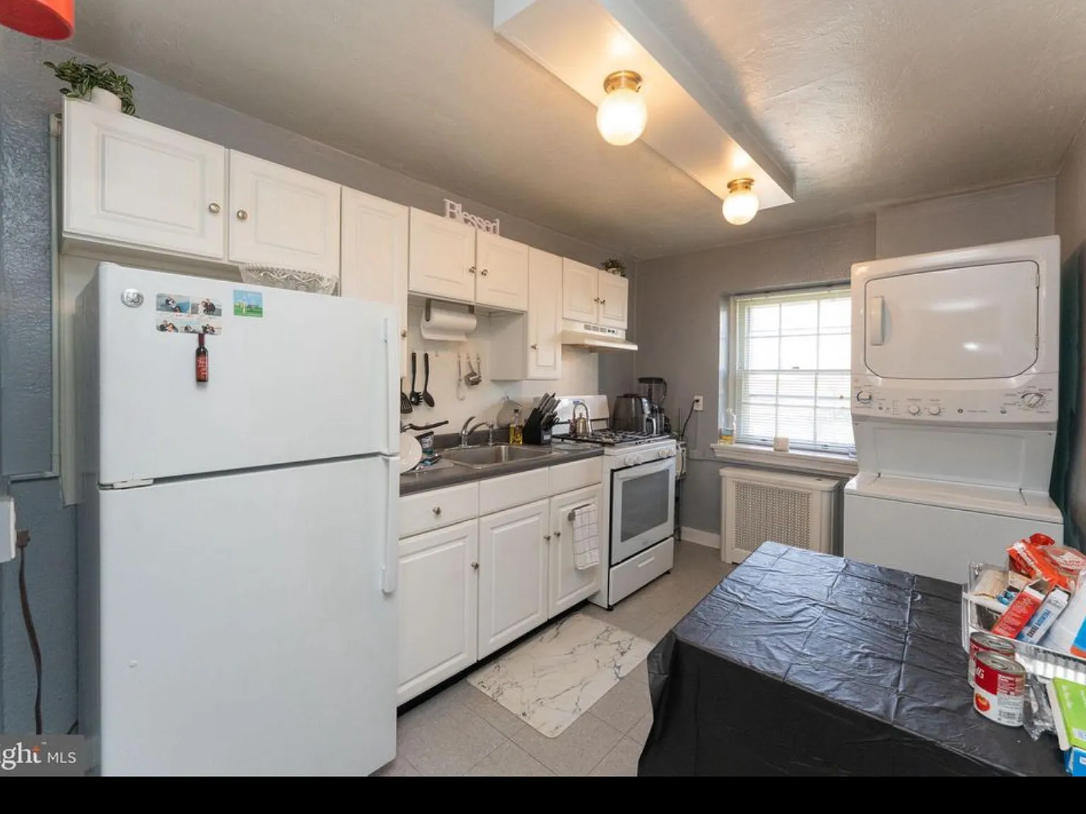 1 bed, 800 sqft, $1,100 — Photo 4