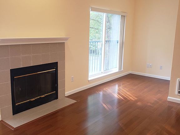 5th image of 9315 178th Pl NE