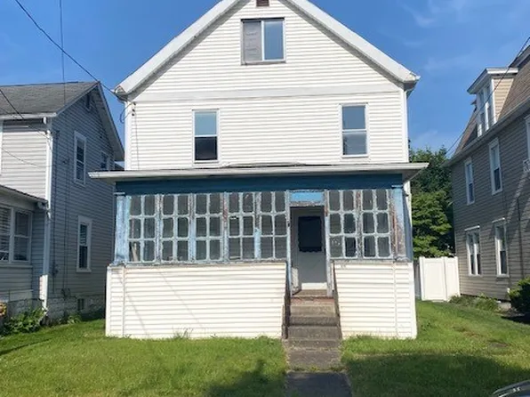 266 S Stewart St, Blairsville, PA 15717