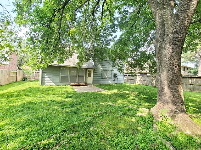 21435 Park Mill Ln — Photo 24