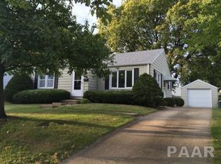 1123 E London Ave, Peoria Heights, IL 61616