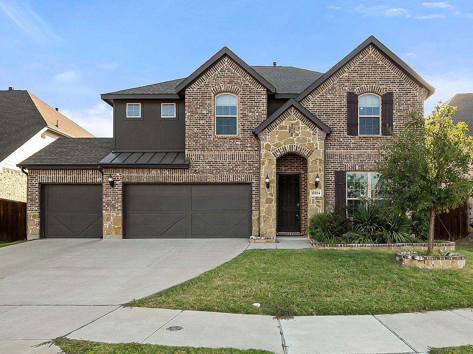 Welcome to 11924 Prudence Drive!