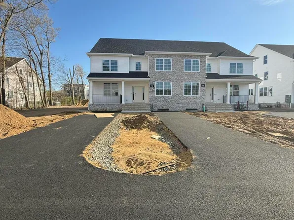 12 Holden Square, Lakewood, NJ 08701