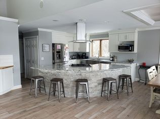 1900 Freeland Rd, Bay City, MI 48706