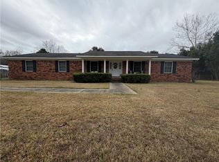 5174 Roswell Rd S, Mobile, AL 36619