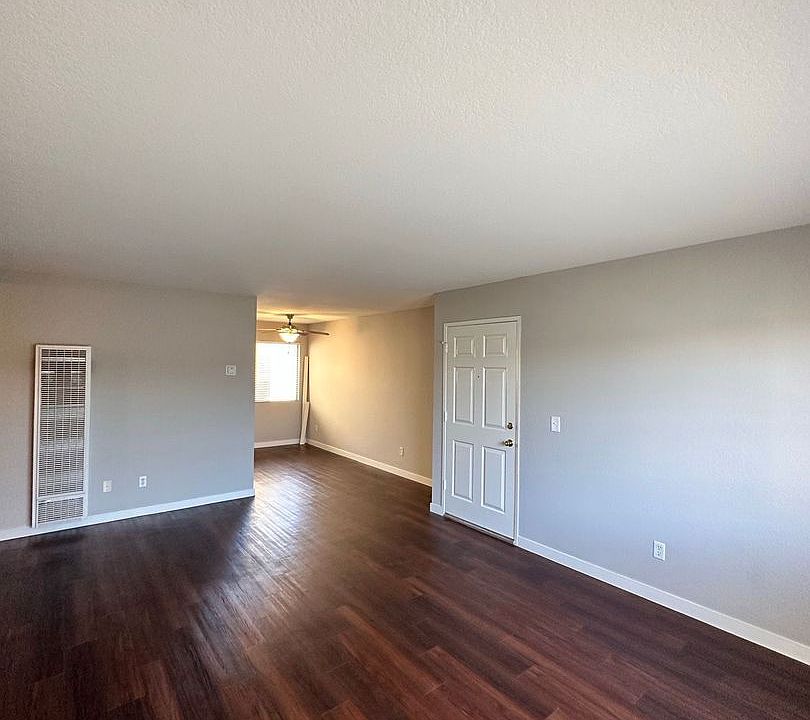 WEBB2 3601 Farquhar Ave Los Alamitos, CA Zillow Apartments for