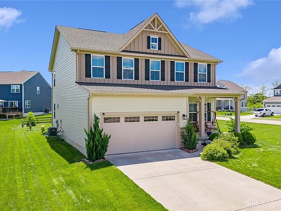2nd image of 404 Rebekah Ct