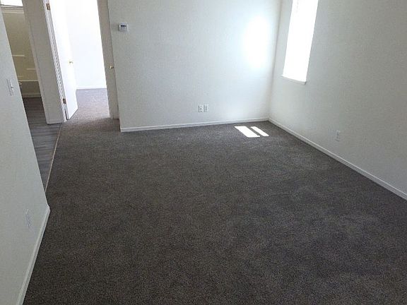 3rd image of 6667 Blue Heron Dr #B