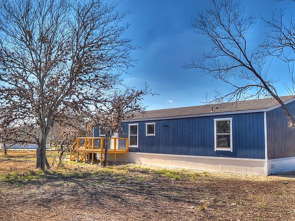 4th image of 405 N Frio St #B