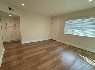 4359 W 136th St APT B, Hawthorne, CA 90250
