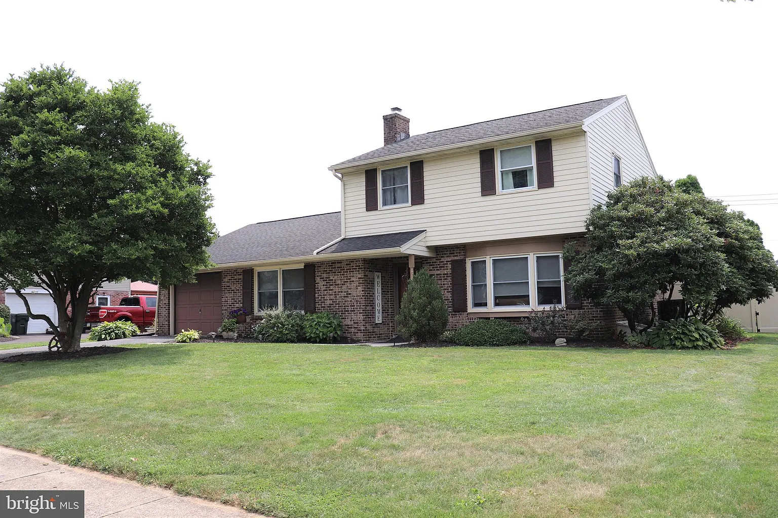 412 Nottingham Ave photo 1