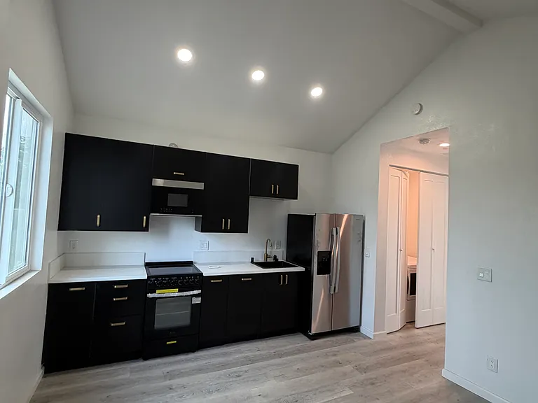 1815 Dover Pl #ADO — Photo 2