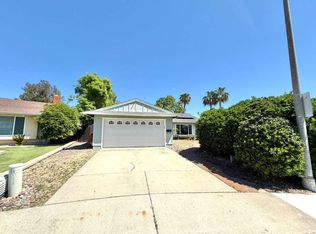 10127 Via Rita, Santee, CA 92071