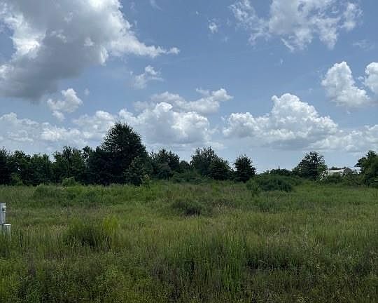 5th image of 2205 Road 5885