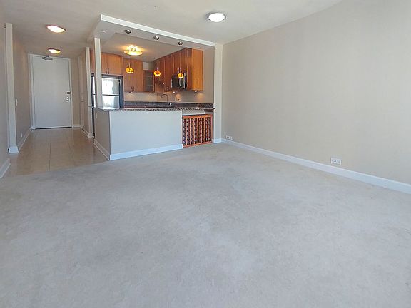 3rd image of 405 N Wabash Ave Unit 1401