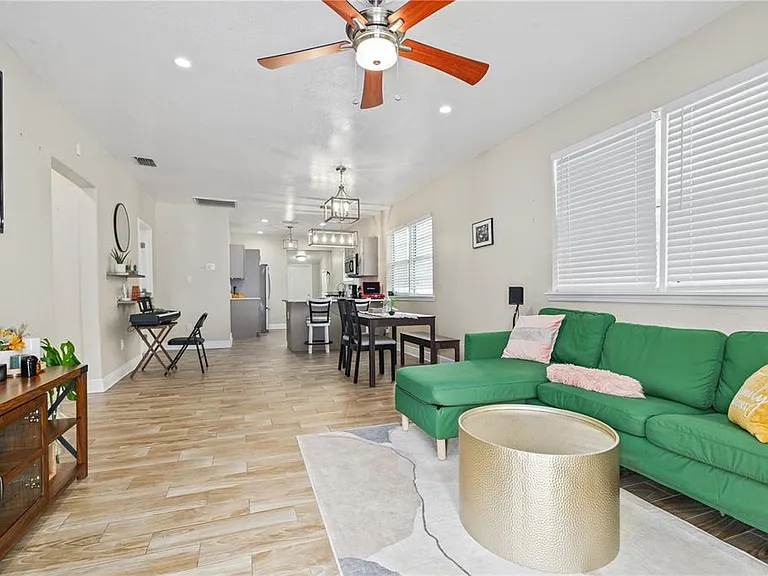 3808 N Tampa St — Photo 5