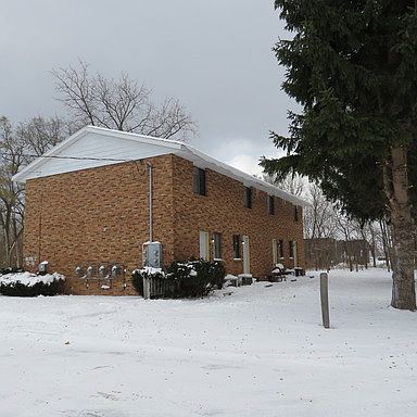 1st image of 863 Lincoln Ave APT 8