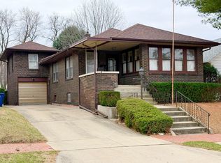 748 7th St, La Salle, IL