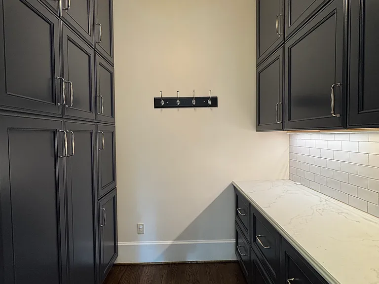 277 Prospect Pl NE — Photo 20