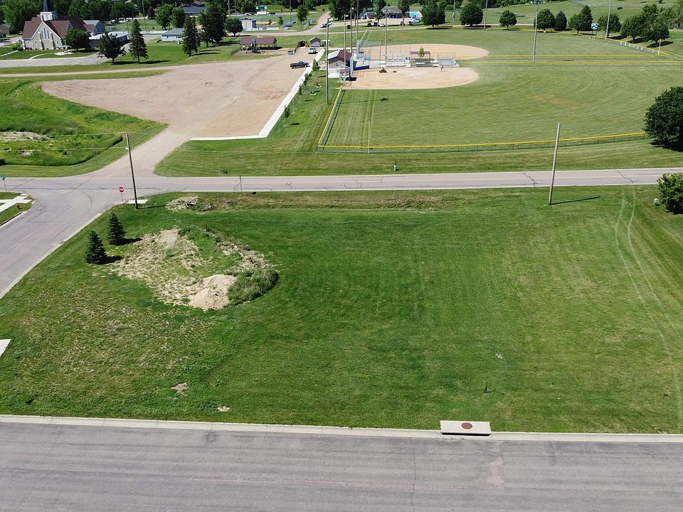 2nd image of 800 Jacob Cir