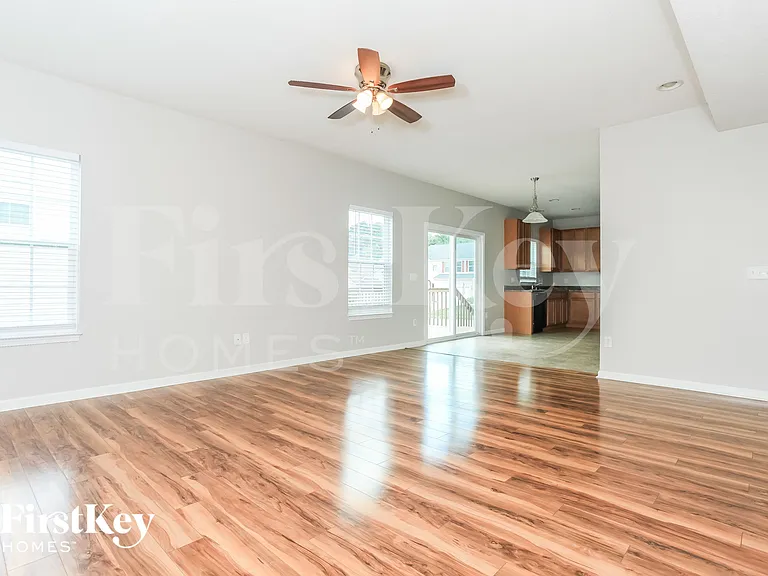 967 Shephard Woods Ct — Photo 3